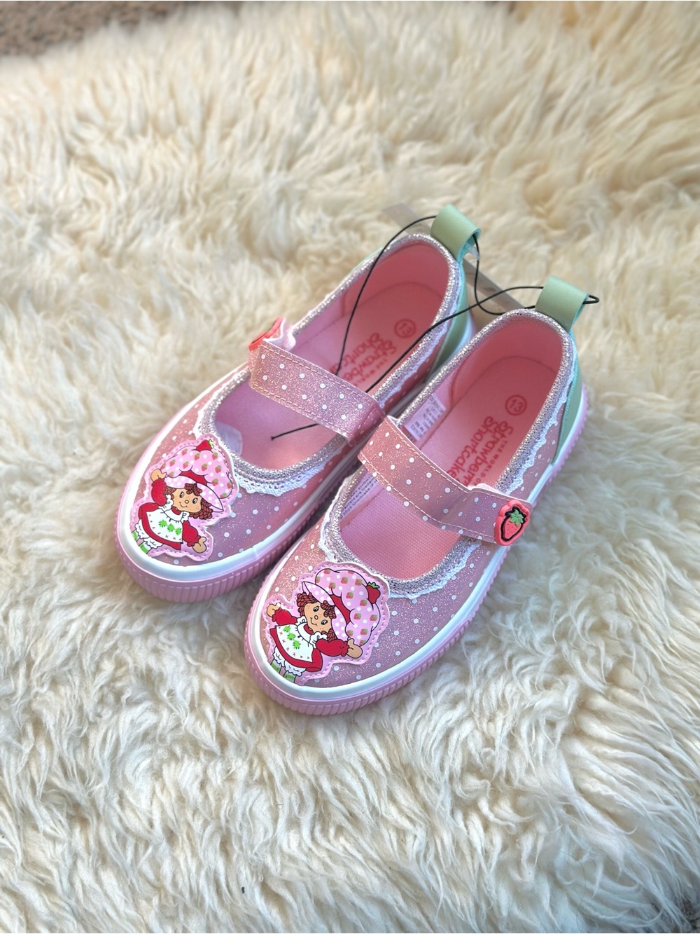Girls Strawberry Shortcake Pink Mary Jane Shoes Size 13